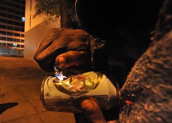 Uso de drogas afeta saúde dos brasileiros