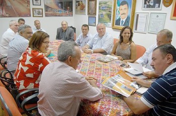 Reunião no gabinete do prefeito