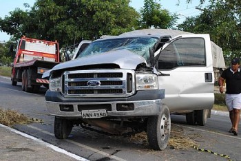 Uma pessoa ficou ferida; trânsito no local é lento.