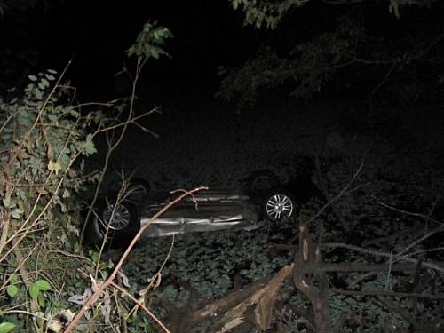 Carro dos universitários foi encontrado submerso em rio da Bahia.