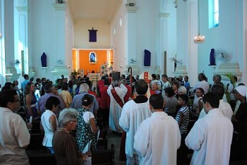 Igreja católica celebra início da Semana Santa