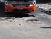 Cratera em corredor de transporte complica trânsito e afeta moradores