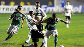 Palmeiras e Coritiba fizeram jogo 'pegado' na Arena Barueri