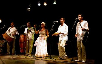 Teatro Deodoro é o Maior Barato apresenta Dona Mariquinha