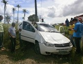 Motorista capota veículo ao tentar desviar de buraco na AL-110