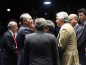 Senadores de várias legendas parabenizaram líder d PMDB pela iniciatia