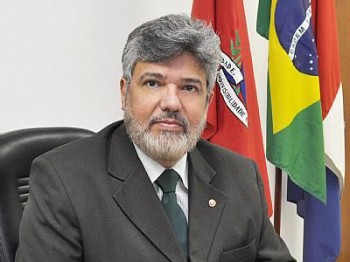 Eduardo Tavares