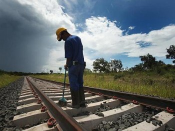 ão é que entrem no plano 5 mil quilômetros de trechos de rodovias