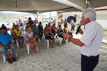 Vice-governador fez a entrega das casas