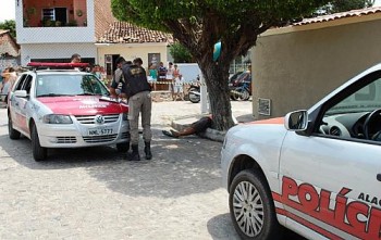 Vendedor ambulante é executado no bairro do Poço