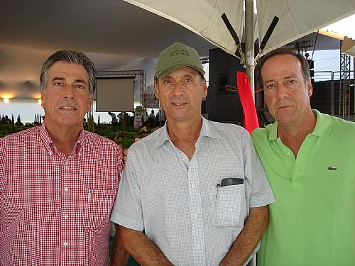 Irmãos Barros Correia abrem maratona de leilões na Expoagro