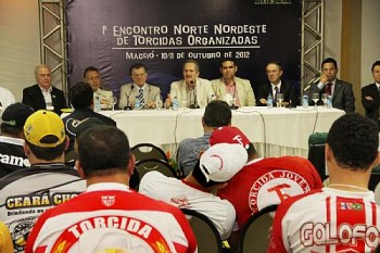 Ministro Aldo Rebelo no encontro de torcidas organizadas