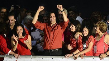 Fernando Haddad (PT) festeja vitória no segundo turno das eleições em São Paulo na Avenida Paulista