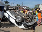 Condutora ficou ferida e foi encaminhada para o Hospital Regional Santa Rita