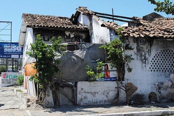 Casas ‘abandonadas’ viram point de drogaditos e meliantes