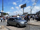 Alunos protestam contra nova paralisação na Educação de Alagoas