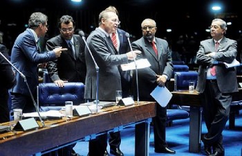 Renan ressaltou a importância da vida de Niemeyer para o País