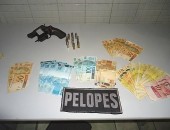 Dinheiro usado para subornar os policias do Pelopes do 11º Batalhão de Polícia Militar de Penedo (BPM