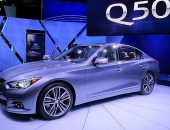 Nova referência de sedã para a marca, a Infiniti apresentou o Q50 no Salão de Detroit