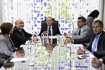 Renan se reuniu com demais membros da Mesa Diretora para definir ações