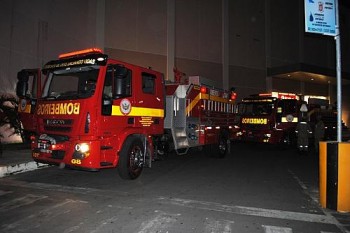 Corpo de Bombeiros interdita game em shopping da capital