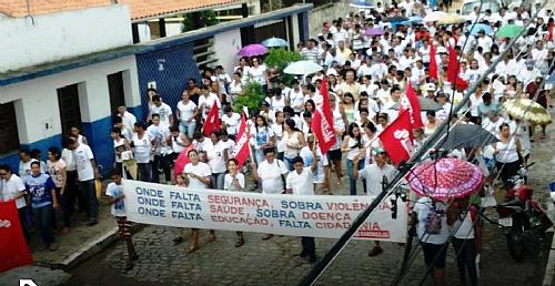 Manifestação reuniu um bom numero de anadienses na sexta passada