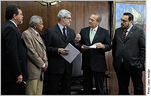 Renan recebeu parlamentares do Nordeste para discutir sobre problemas da região