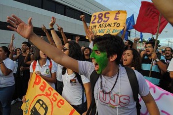 Manifestantes prometem grande 'mancha' em verde e amarelo