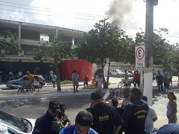 SMCCU recolheu mercadorias dos vendedores informais.