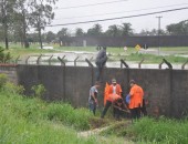 Água invade presídio e aulas são suspensas na Ufal