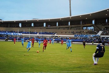 Partida entre CSA e Sergipe é realizada no Rei Pelé