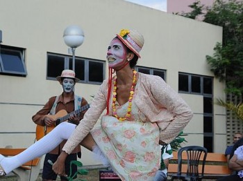 Grupo Sinos de Teatro de Rua do Piauí que participou da última edição do Festival