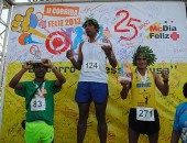 Vencedores da Corrida Feliz recebem premiação