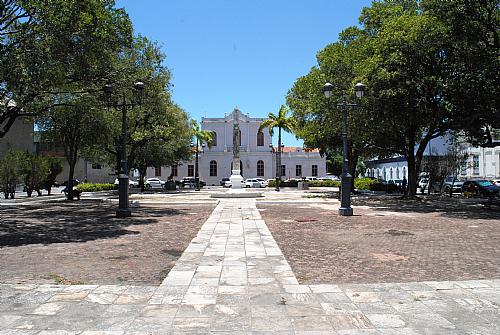 Praça Dois Leões