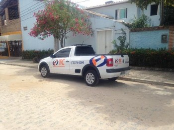 Carro de empresária é encontrado na Praia do Francês