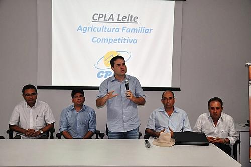 Renan Filho participa de café da manhã promovido pela CPLA