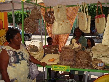 Governo cadastra artesãos em Água Branca