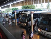 Passageiros no Terminal Rodoviário