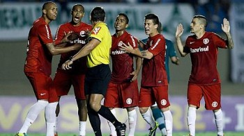 Goiás vence o Inter