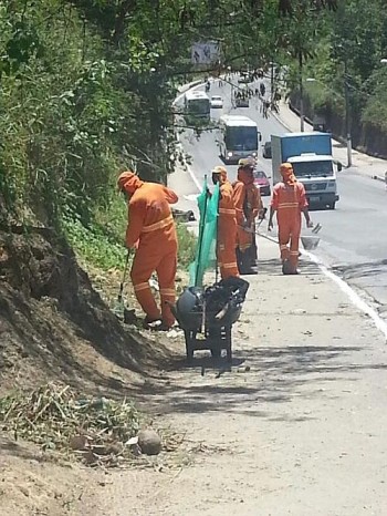 Slum faz mutirão de limpeza na Avenida Leste/Oeste