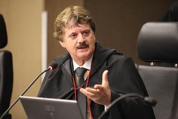 Eraldo Pedro é acusado de desviar R$ 160.000 dos cofres públicos e responde por improbidade administrativa