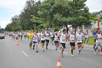 Circuito Popular de Corridas de Rua terá penúltima etapa no Benedito Bentes