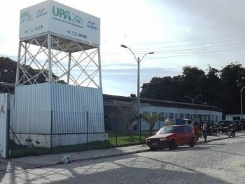 A vítima foi socorrida e encaminhada à Unidade de Pronto Atendimento de Penedo