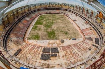 Arena da Amazônia pode ter obra paralisada após mortes