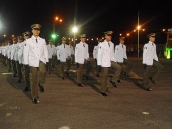 Formandos durante desfile militar