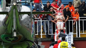 Briga de torcedores durante partida entre Atletico PR x Vasco, válida pela última rodada do Campeonato Brasileiro, realizada no Arena Joinville