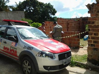 A Polícia Militar, PC e IML estiveram na cena do crime