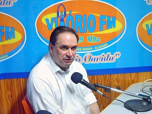 Na entrevista da 96 FM Arapiraca, ex-prefeito fez uma análise do quadro eleitoral em Alagoas