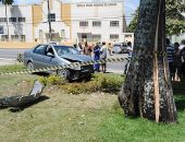 Idosa morre em acidente quando era conduzida para hospital