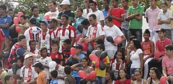 Torcida do Santa Rita comemora presença na final